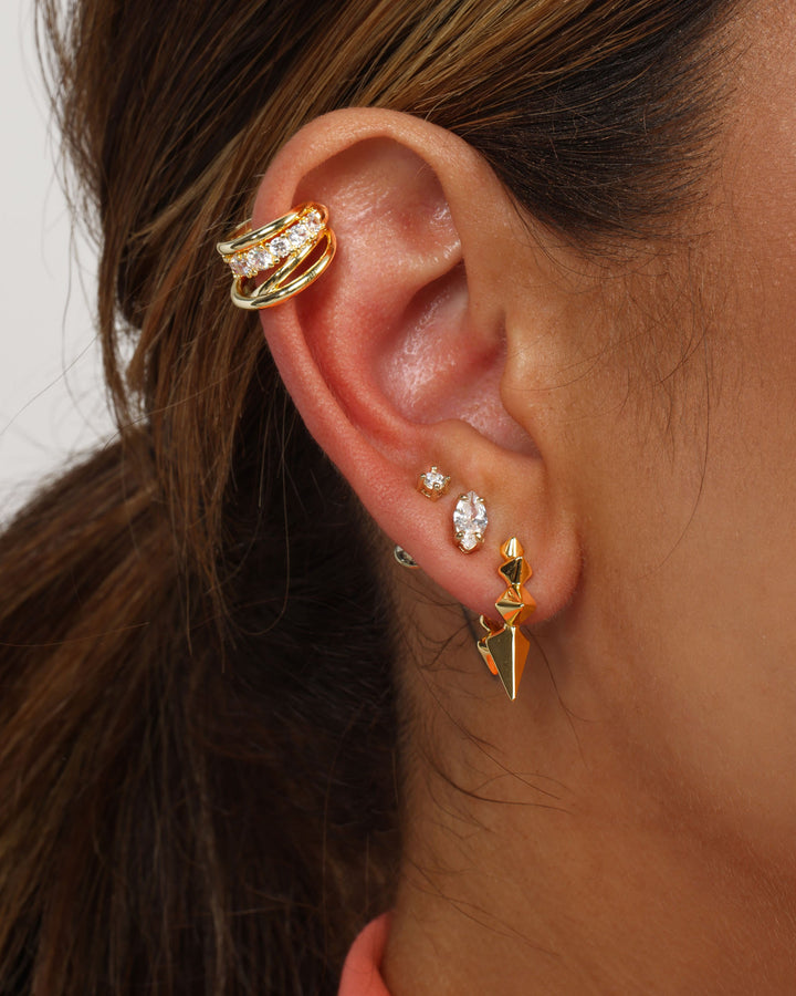 oh-she-fancy-layered-diamond-ear-cuff-in-gold-and-white-diamondettes