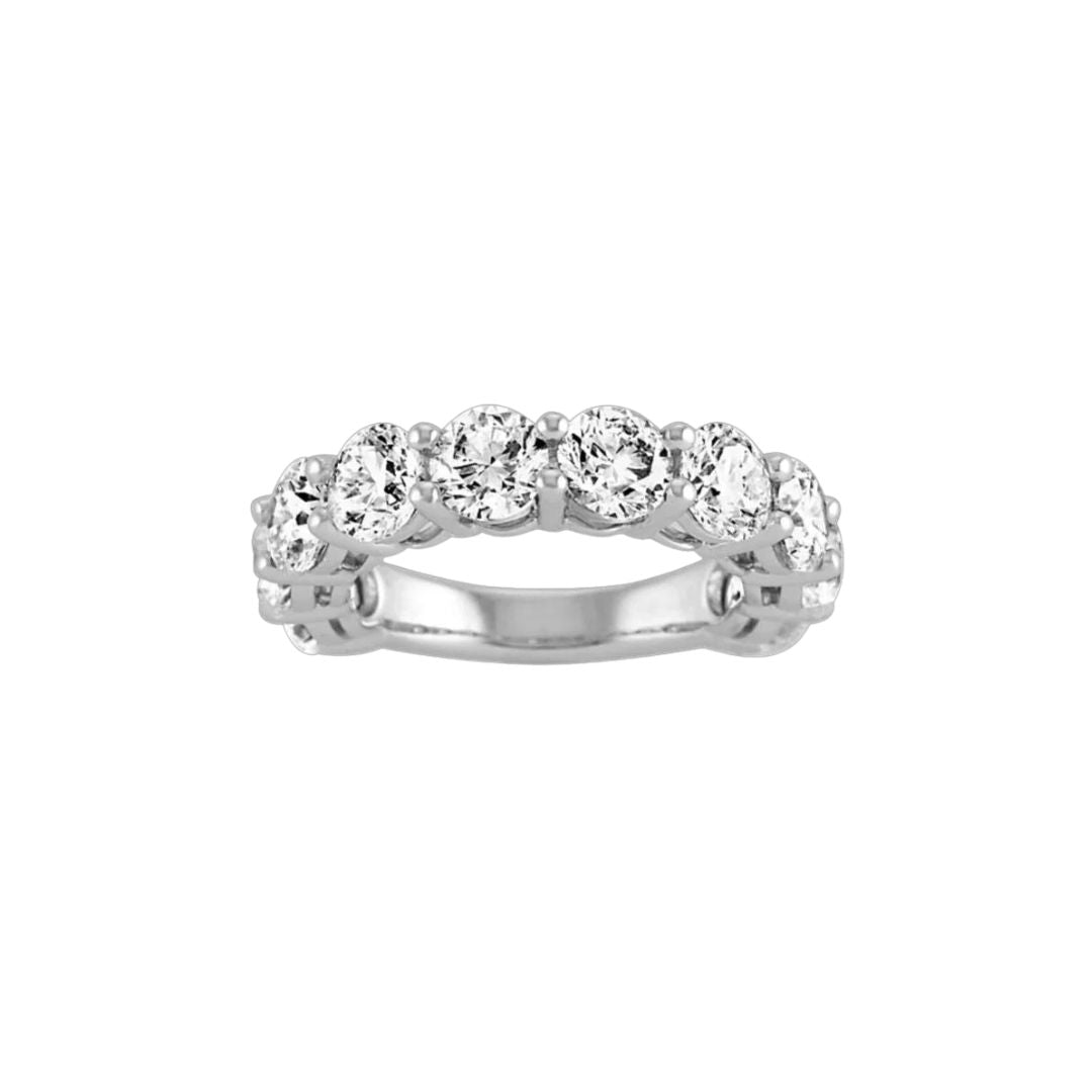 pave-set-diamond-wedding-band