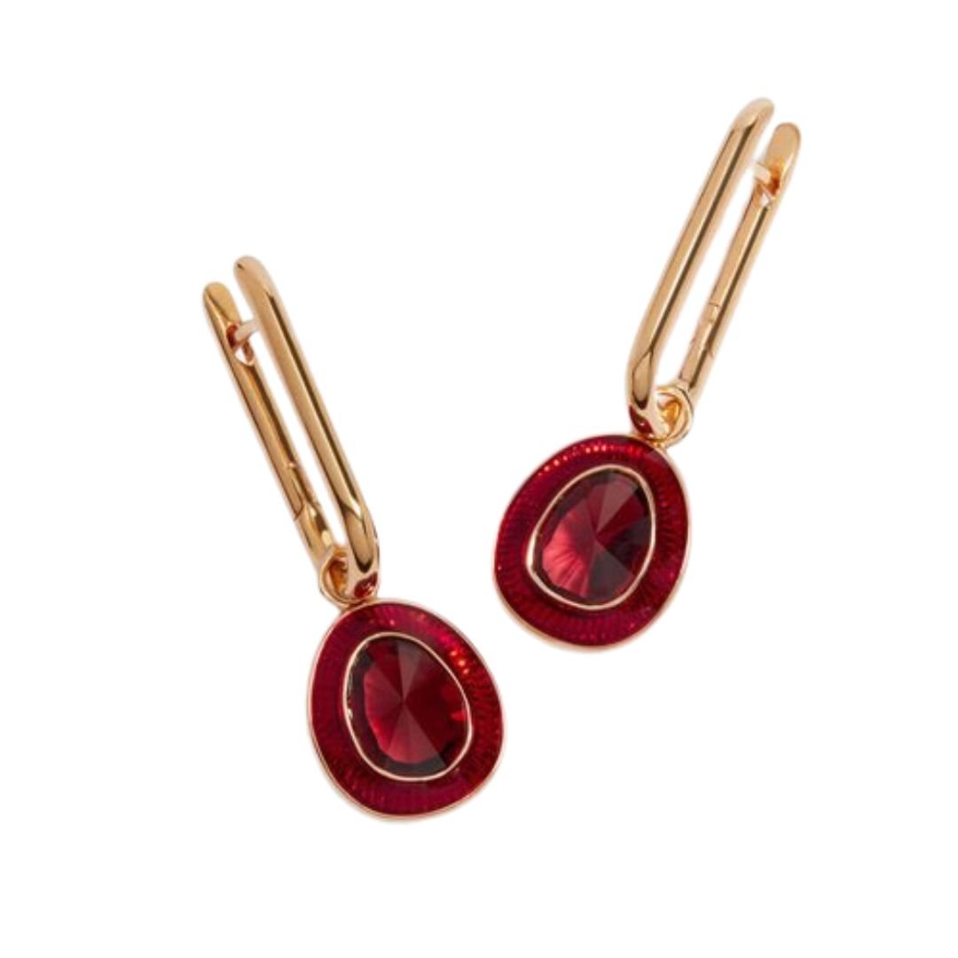 knuckle-14ct-yellow-gold-garnet-sweetie-earrings