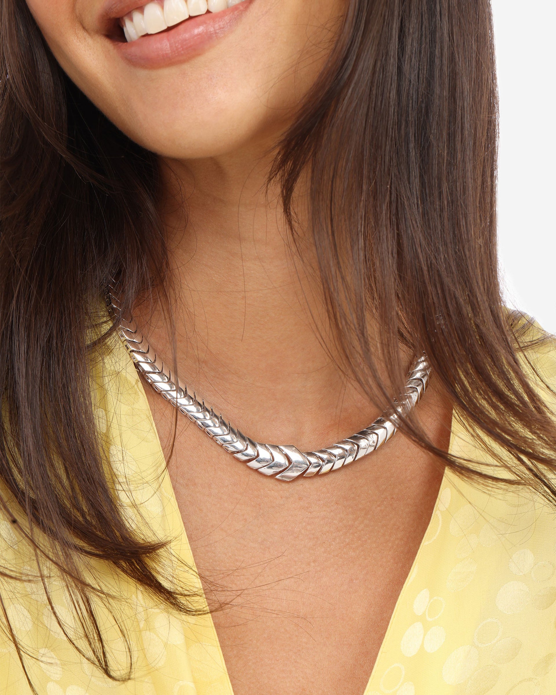 serpent-herringbone-collar-16-inch-in-silver