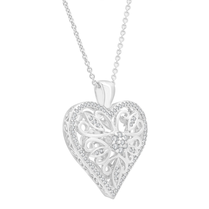 Diamond Heart Pendant in Sterling Silver (1/4 ct. tw.)