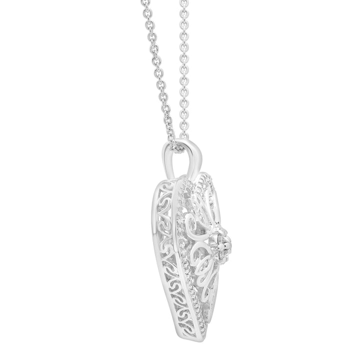 Diamond Heart Pendant in Sterling Silver (1/4 ct. tw.)