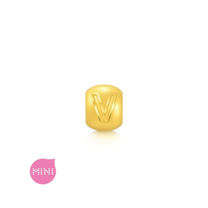 alphabets-and-numeric-gold-letter-v-charm-chow-sang-sang