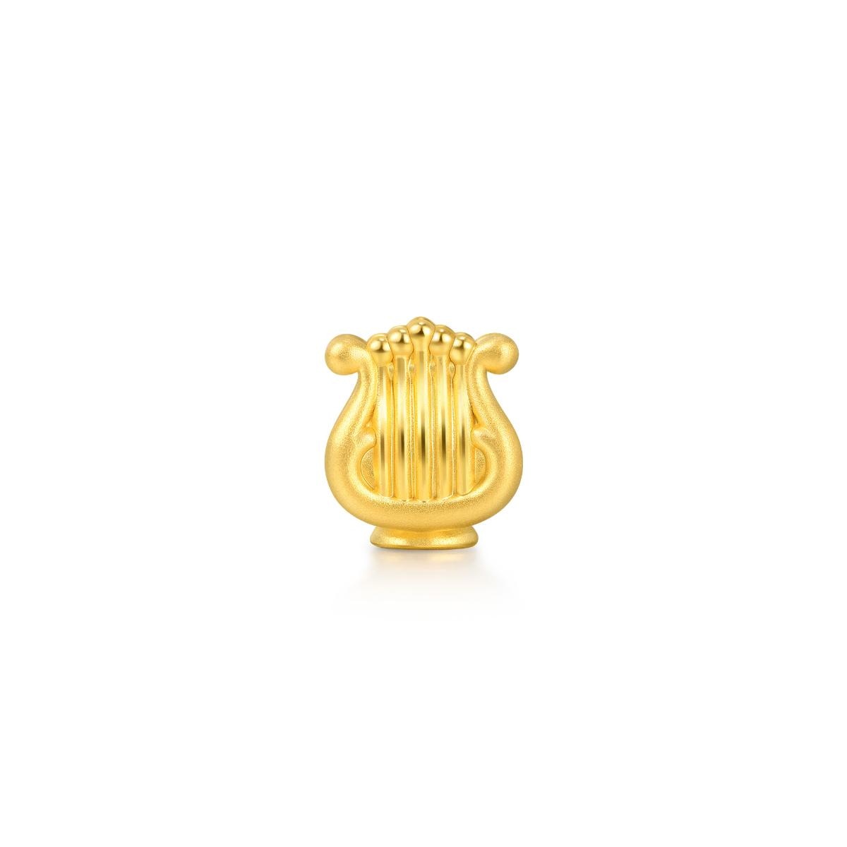 wonderlandd-gold-musical-instrument-charm-chow-sang-sang