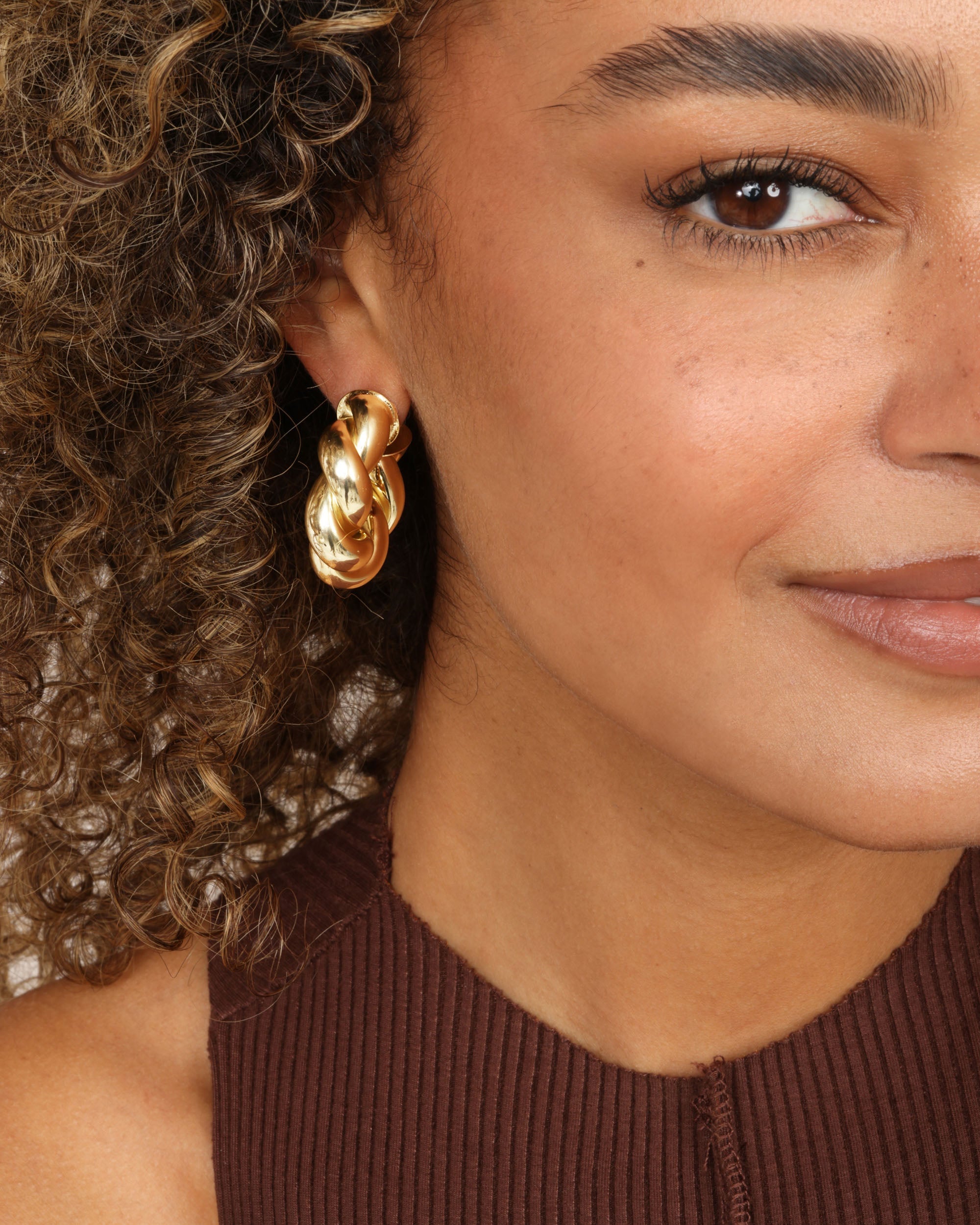 mama-bella-hoops-in-gold