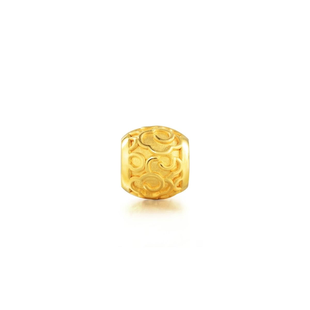 blessings-gold-auspiciousness-charm-chow-sang-sang