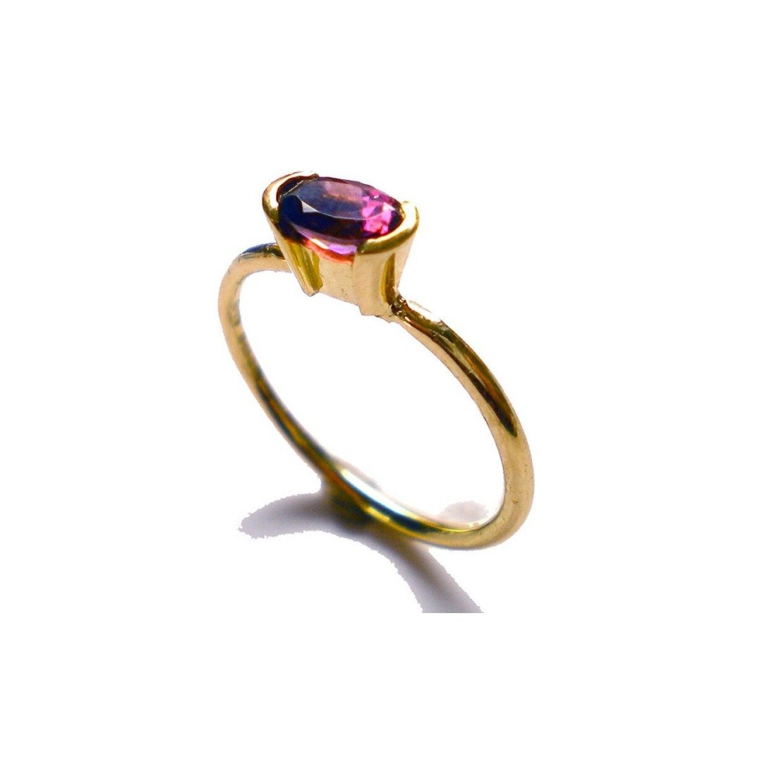 essor-pink-tourmaline-ring-in-18k-gold