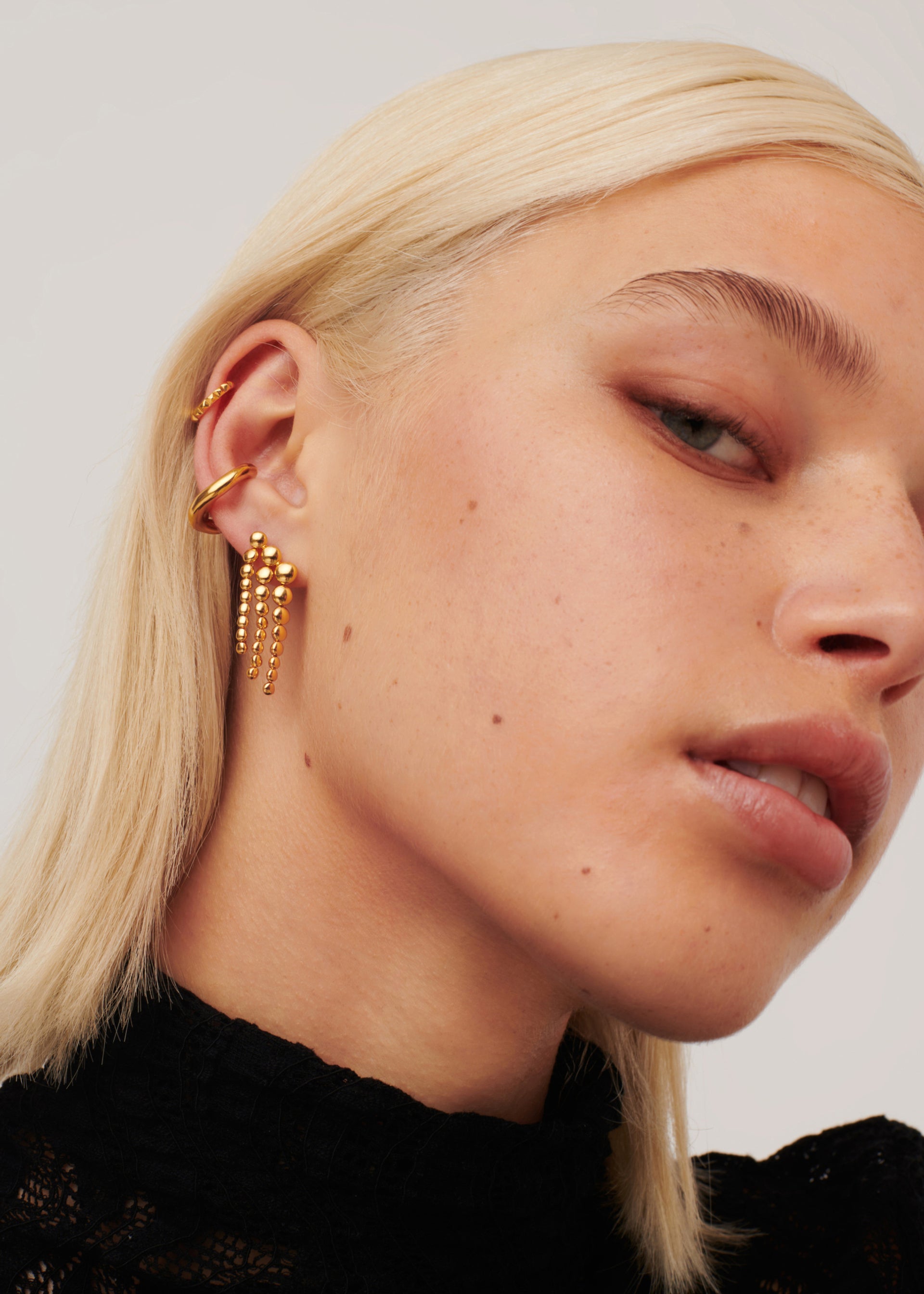 Articulated 18kt gold vermeil drop earrings