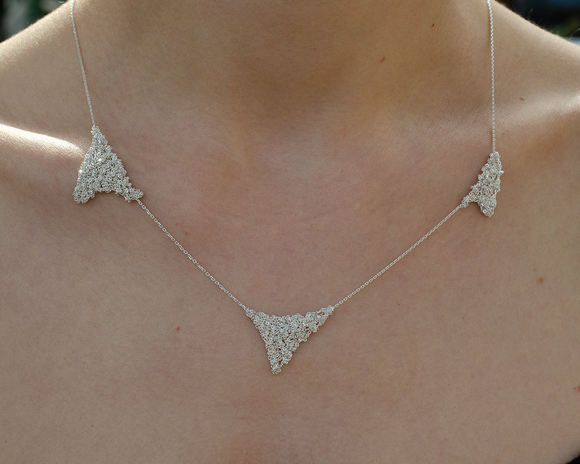 trio-necklace