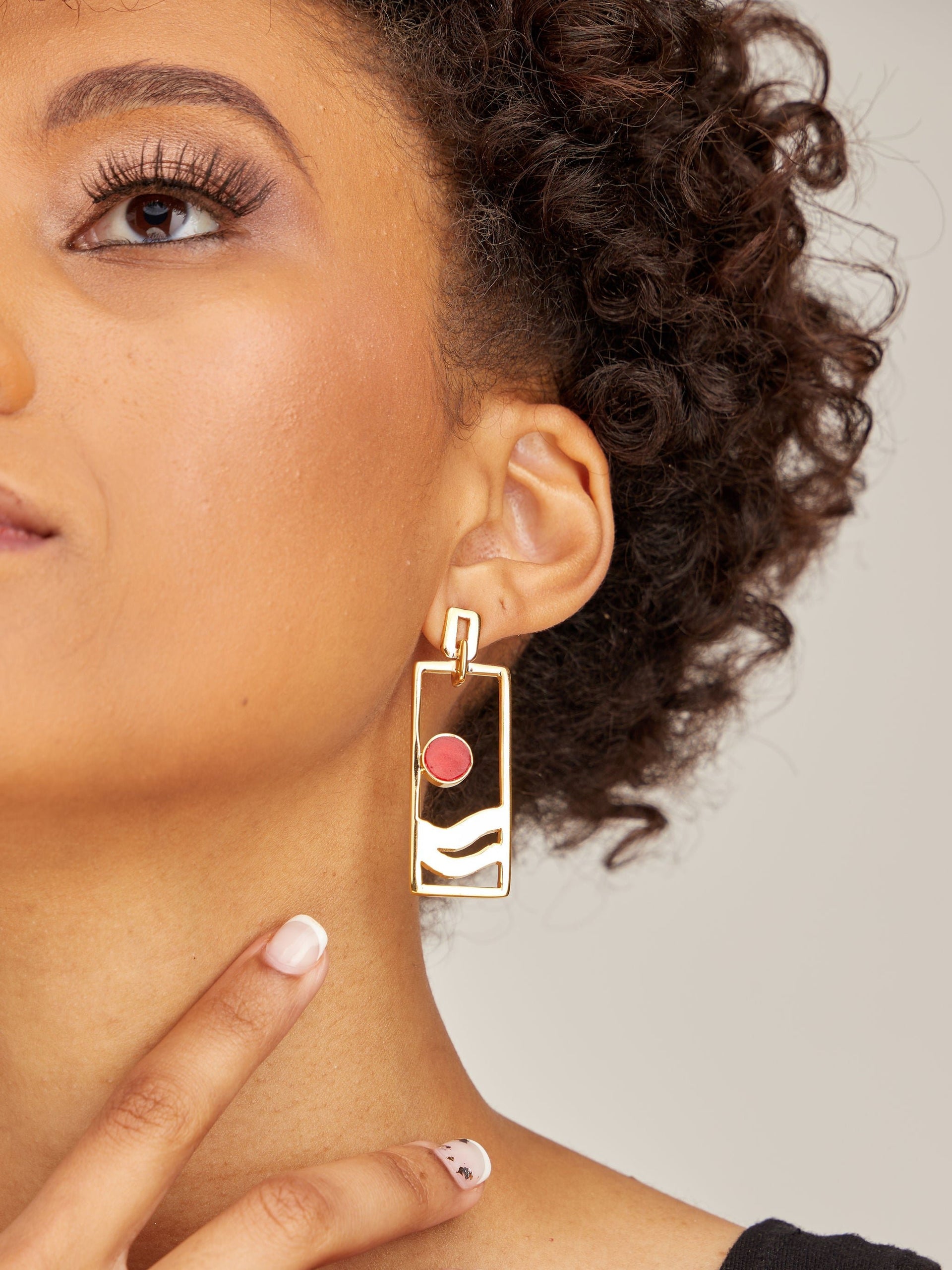 anga-dangle-earrings