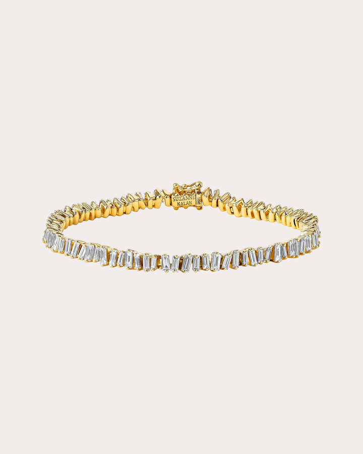 classic-diamond-baguette-tennis-bracelet-in-yellow-gold-18k-gold