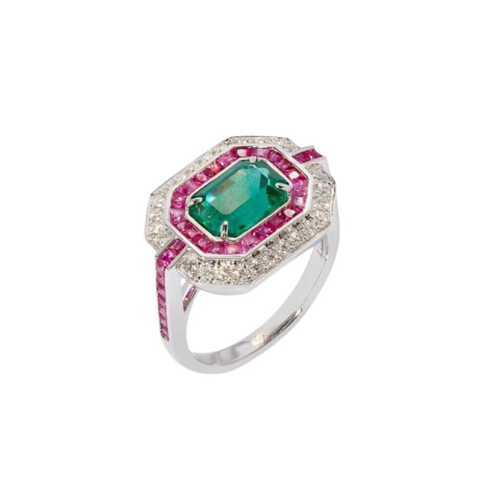 mirage-18ct-white-gold-emerald-diamond-ring