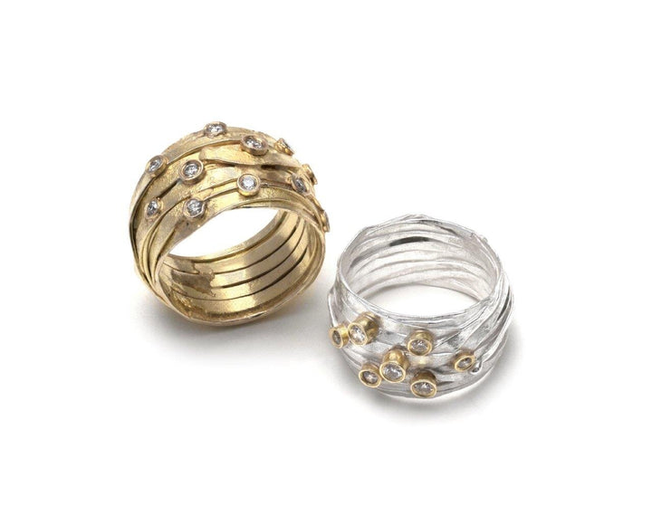 wrap-ring-with-11-diamonds-in-18k-gold