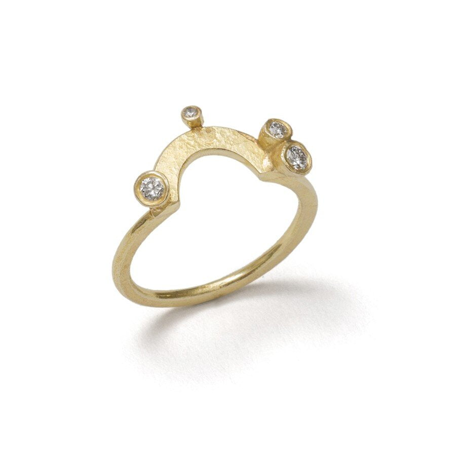 halo-wedding-ring-in-18k-yellow-gold