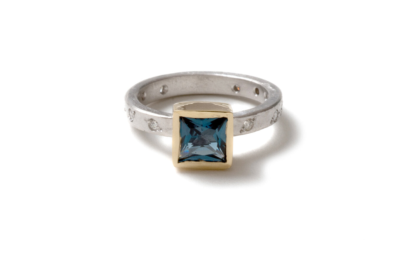 square-london-blue-topaz-and-diamond-ring