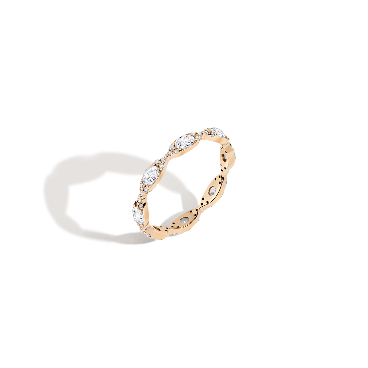 oval-diamond-gold-band-in-14k-yellow-gold-aurate