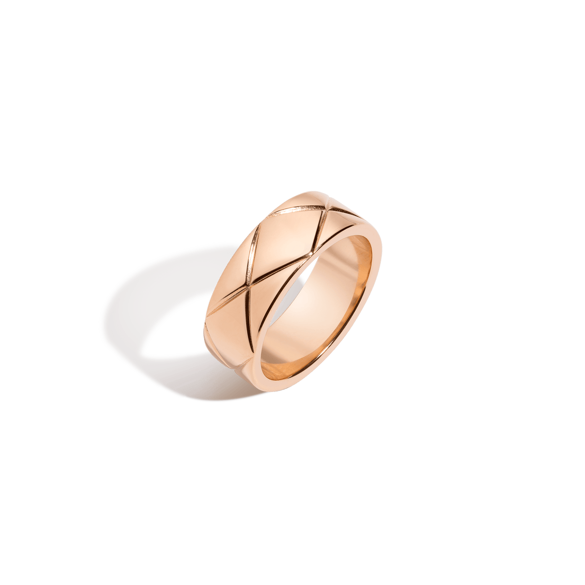 quilted-gold-ring-in-18k-rose-gold-aurate