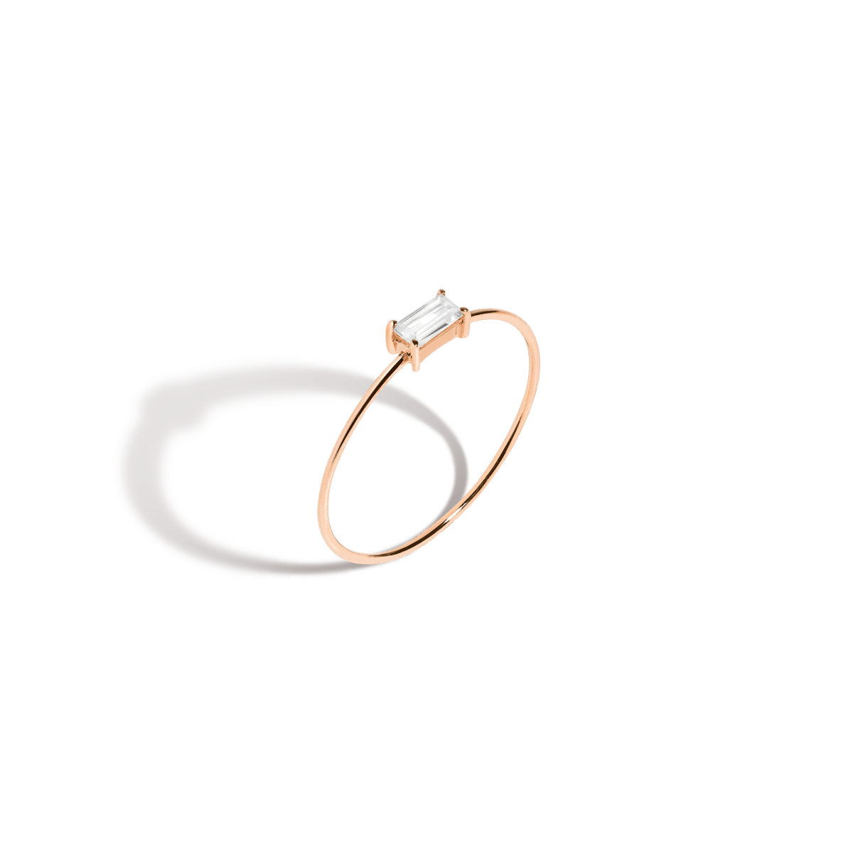 baguette-white-sapphire-gold-ring-in-14k-rose-gold-aurate