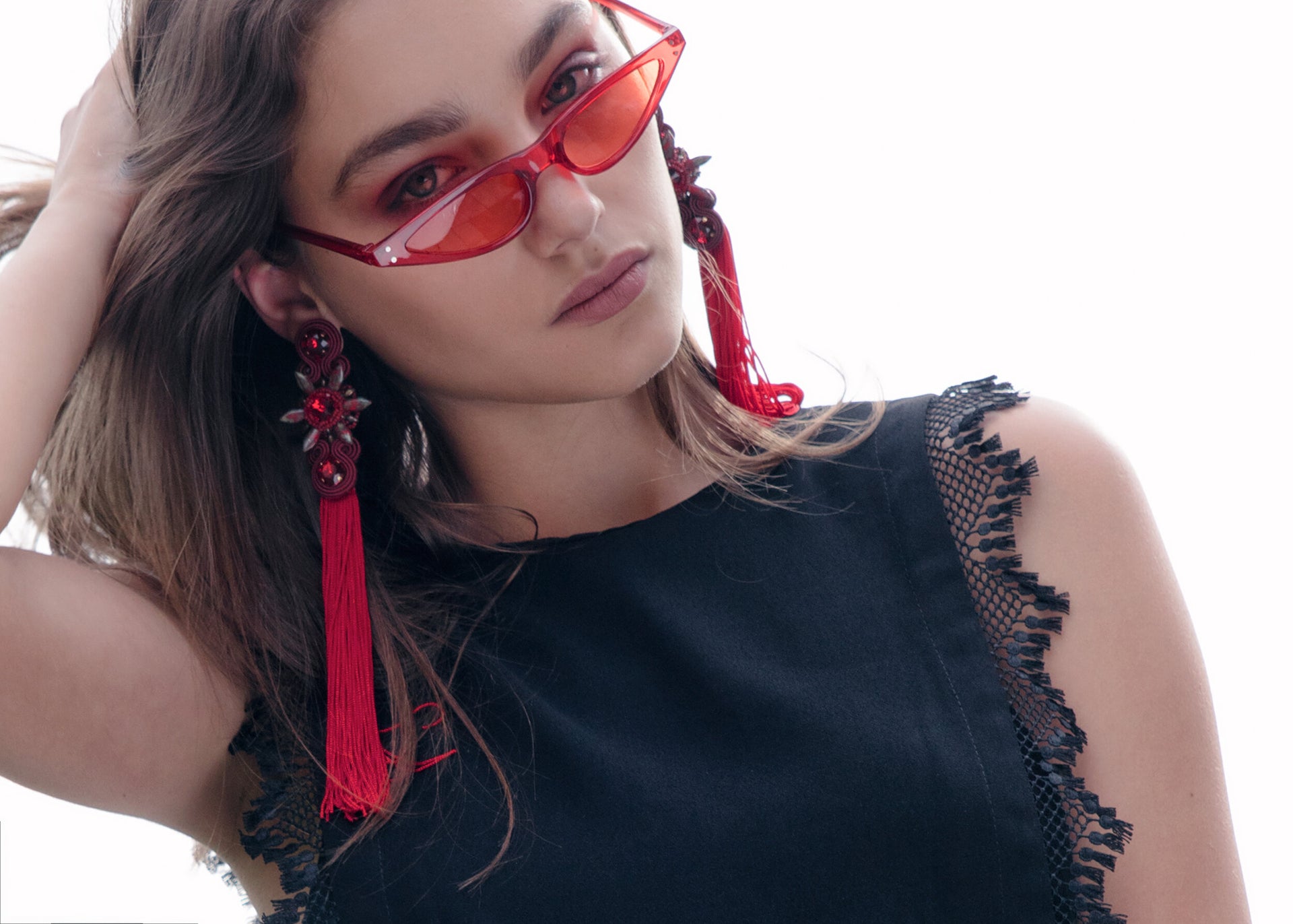 ardent-red-tassel-earrings-with-spiked-star-flowers