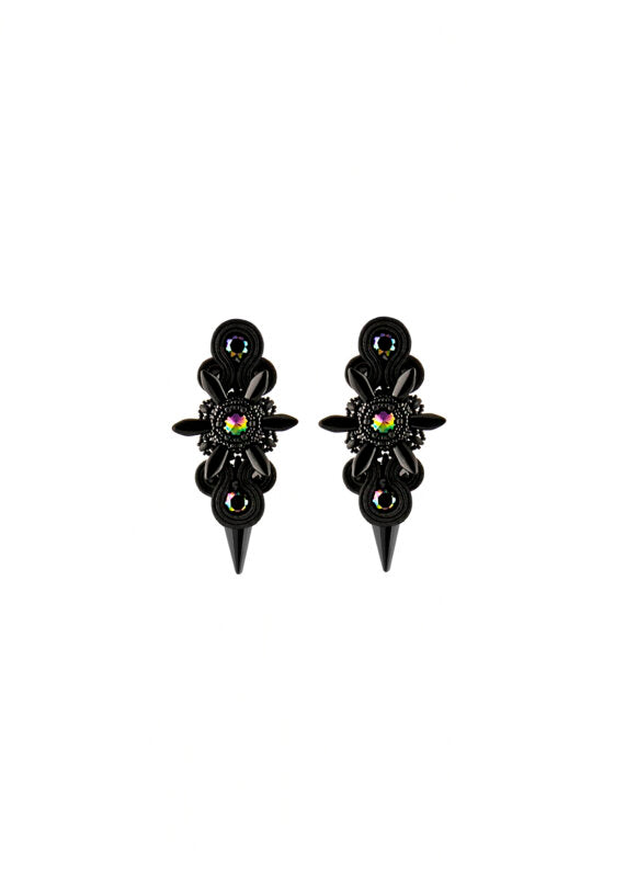 back-to-black-earrings-with-spiked-star-flowers