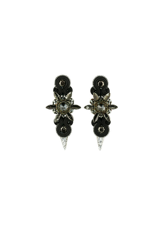 chained-beloved-black-earrings-with-spiked-star-flowers