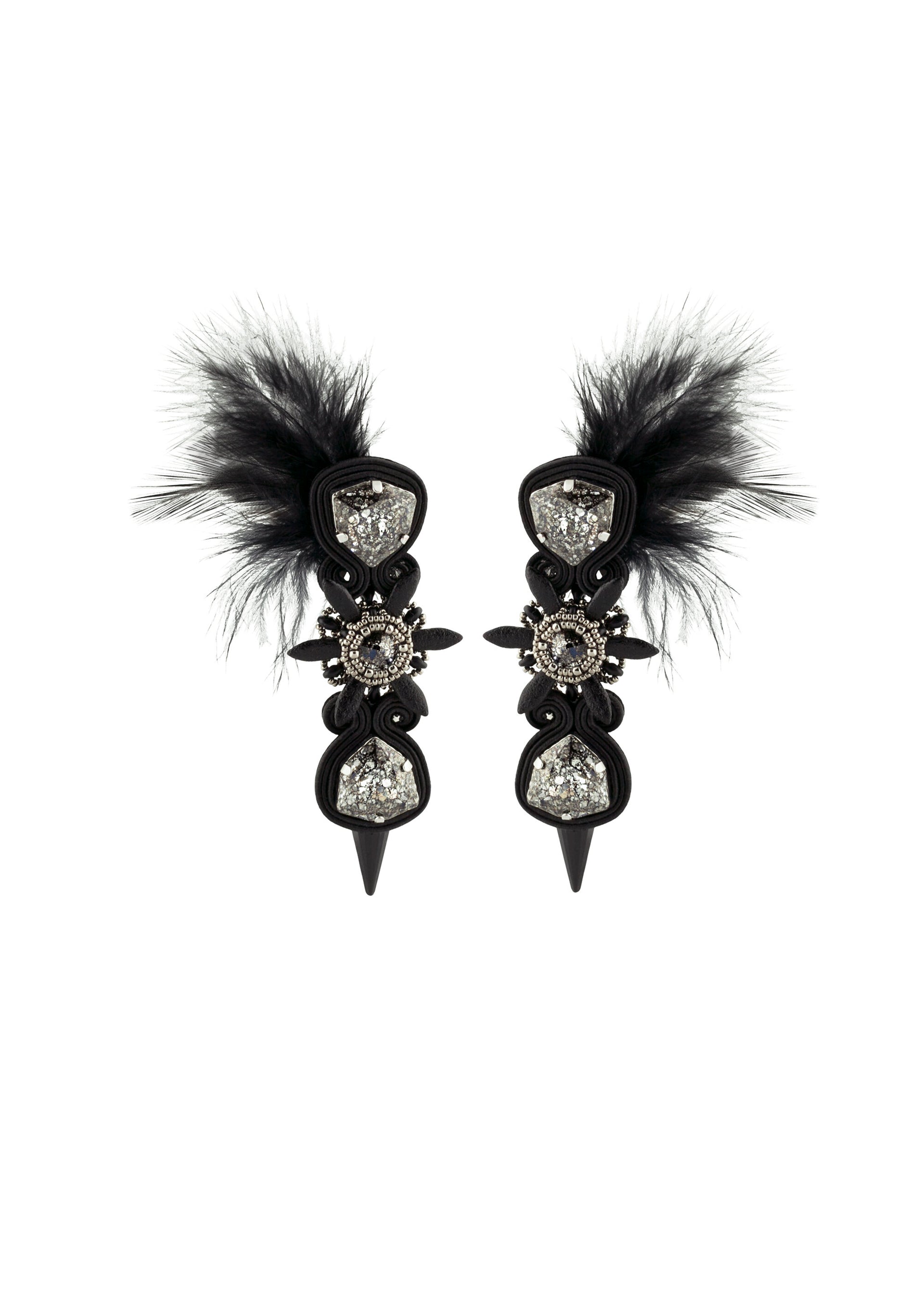 feathered-black-earrings-with-spiked-star-flowers