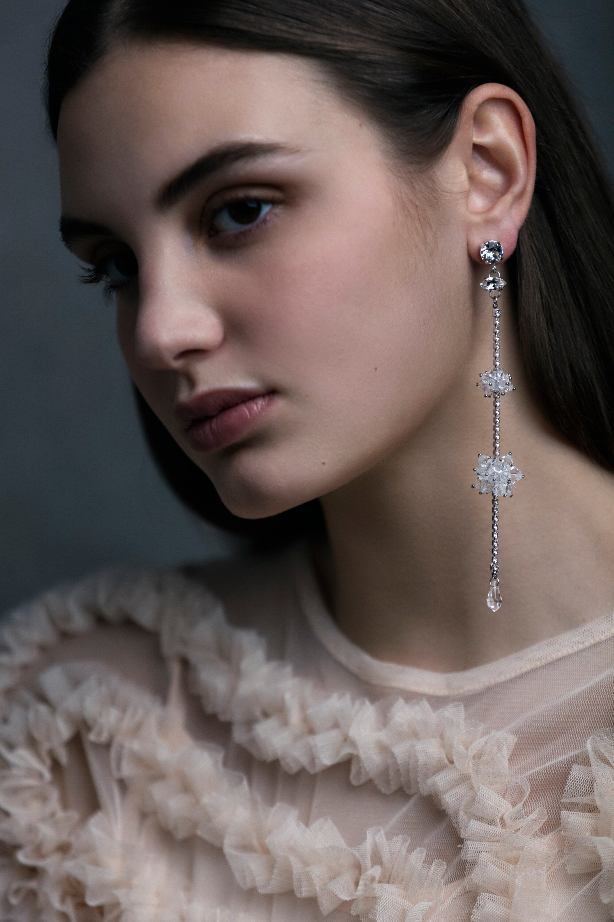 transparent-silver-long-crystal-earrings