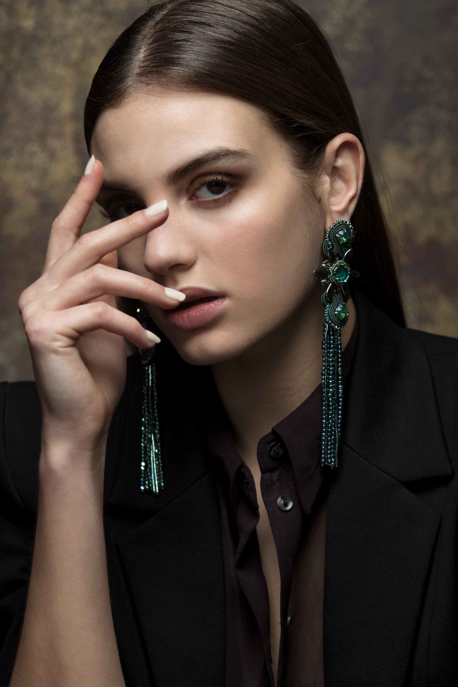 metallic-green-tassel-earrings-with-spiked-star-flowers