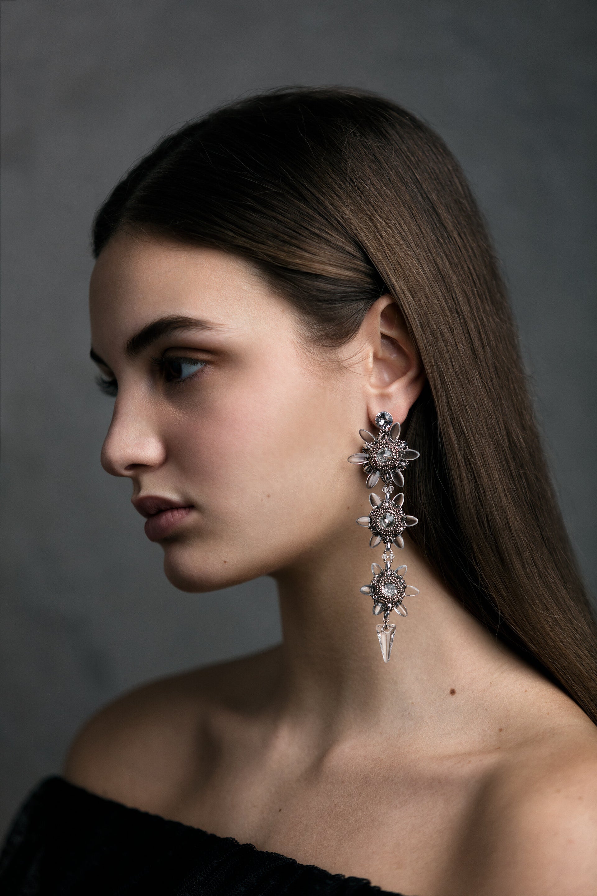 transparent-falling-stars-mono-earring