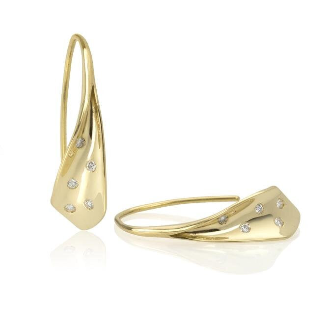 diamond-flourish-earrings-in-18k-gold