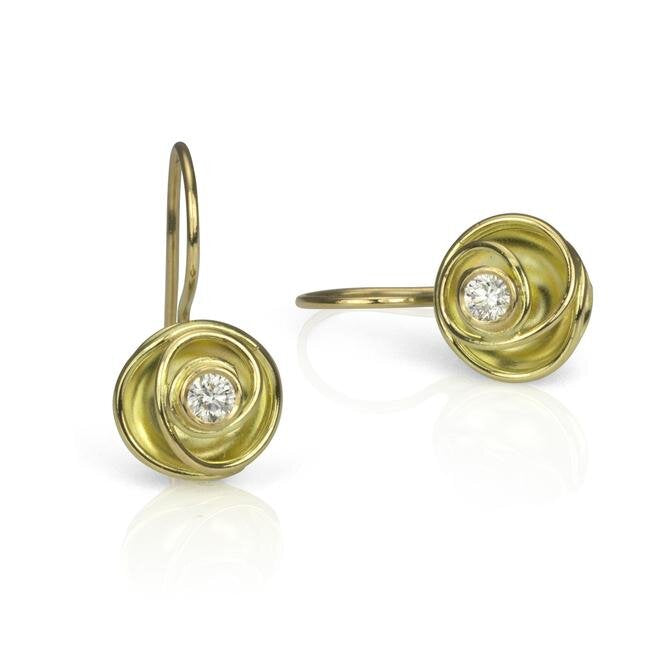 diamond-rose-bud-earrings-in-18k-gold