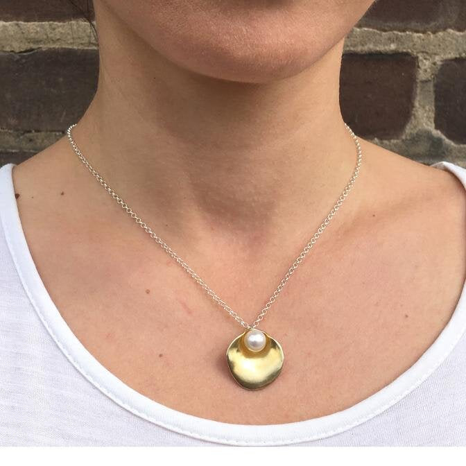 Gold Plated Silver Oyster Necklace with Pearl