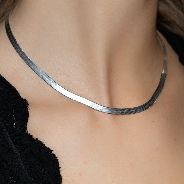 liquid-vintage-herringbone-necklace-rhodium