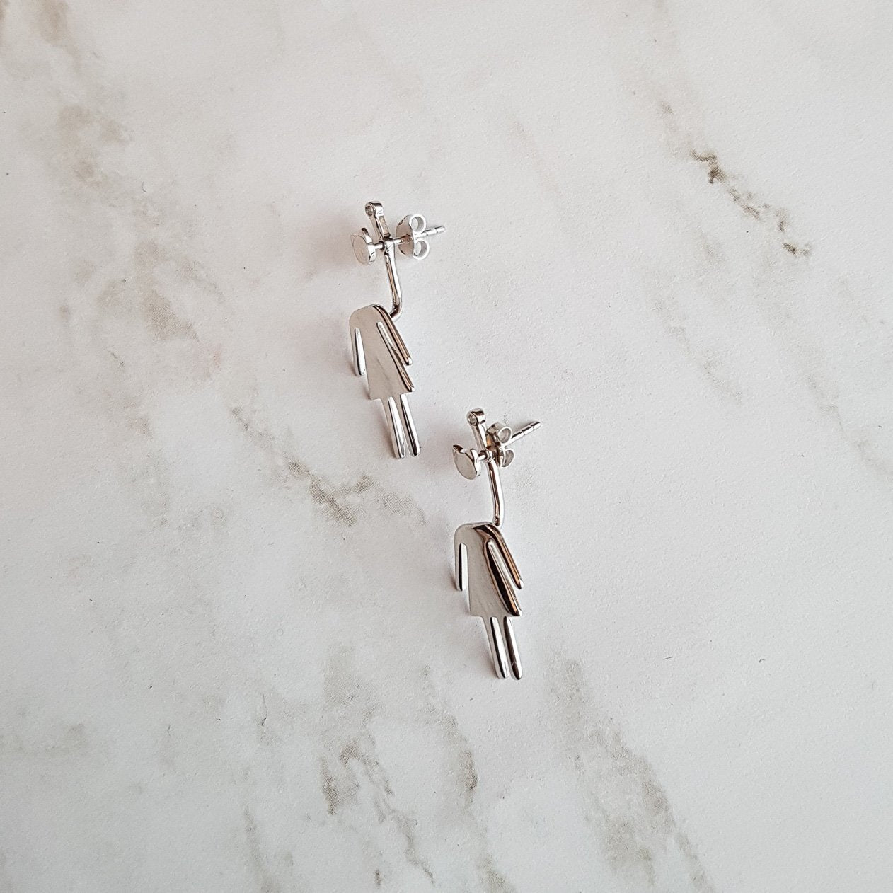 pussy-power-stud-earrings-silver