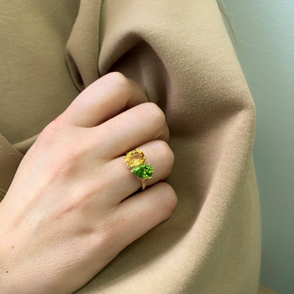 toi-et-moi-customizable-gemstone-ring