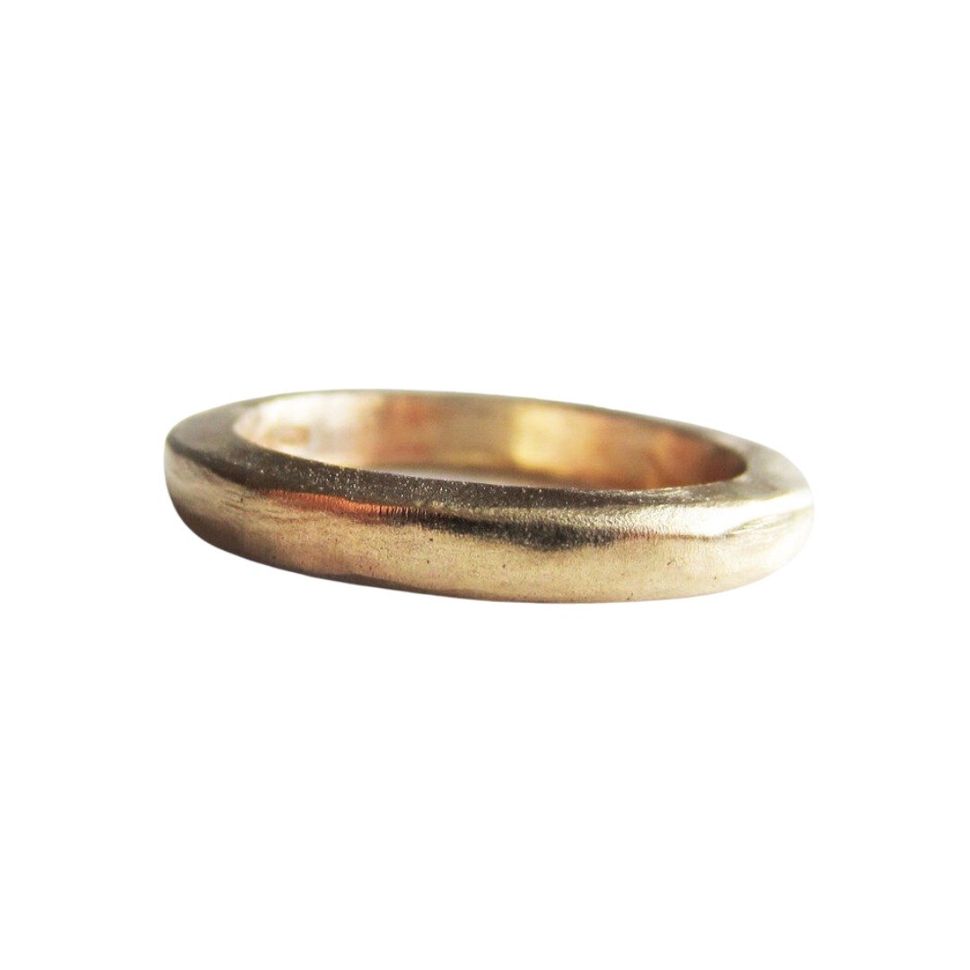 thick-solid-22k-gold-wedding-ring