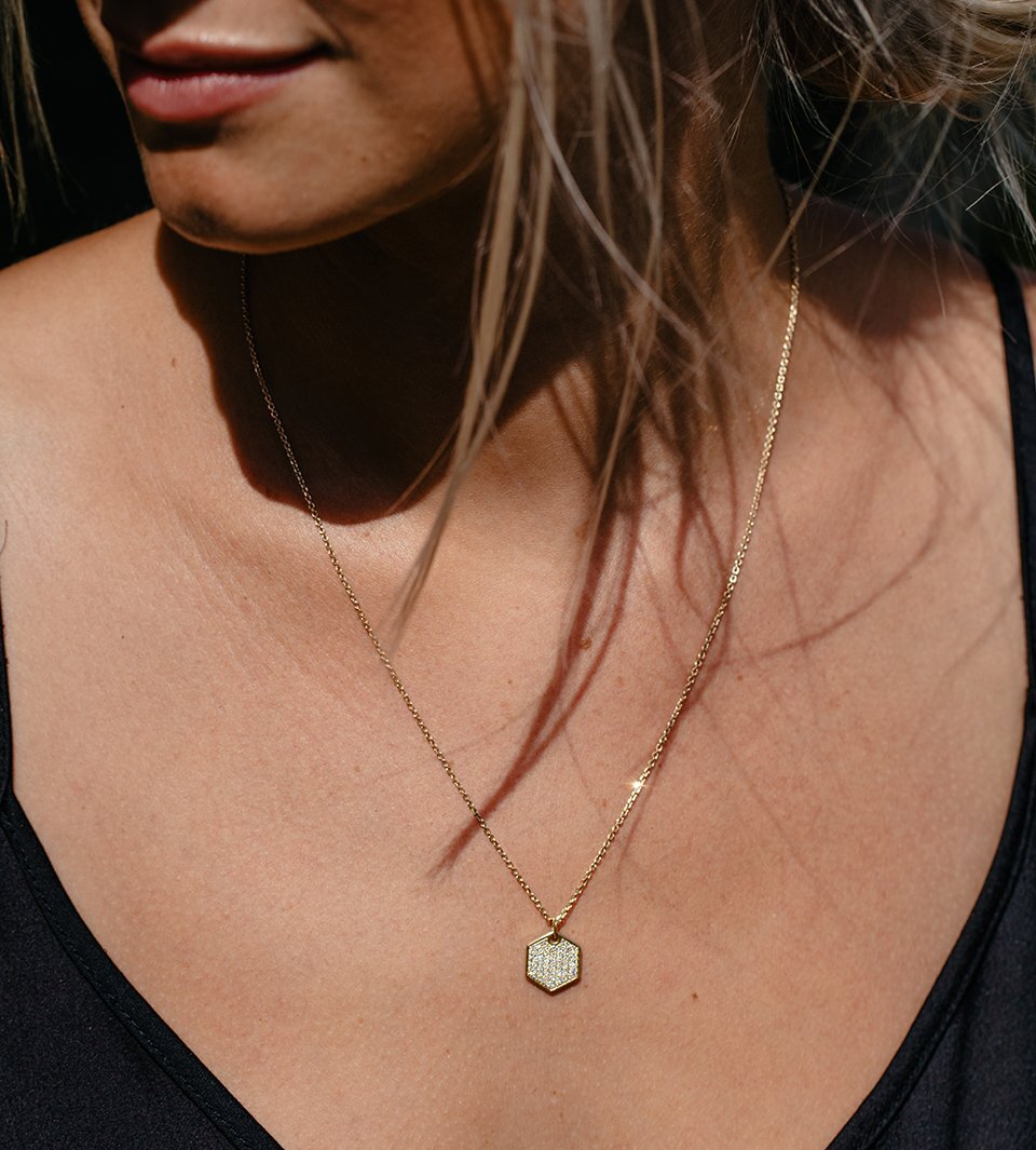 essential-necklace