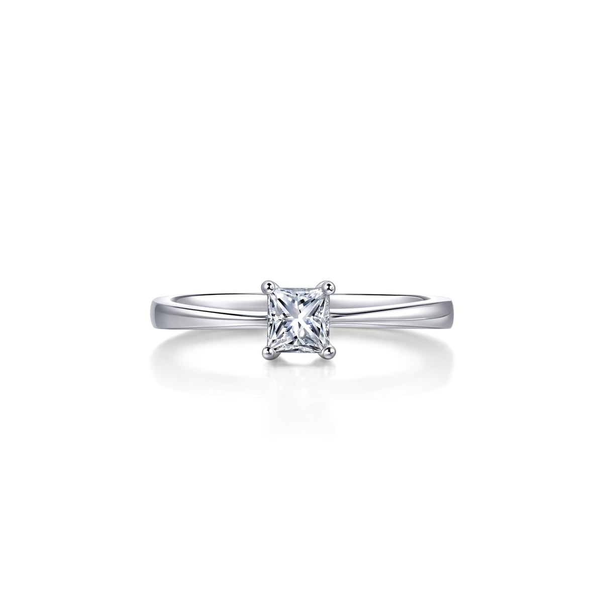 18K White Gold Diamond Ring