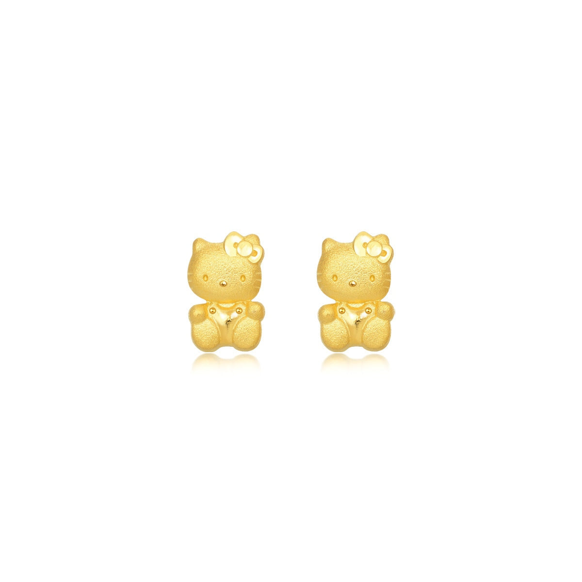 hello-kitty-gold-earrings-chow-sang-sang