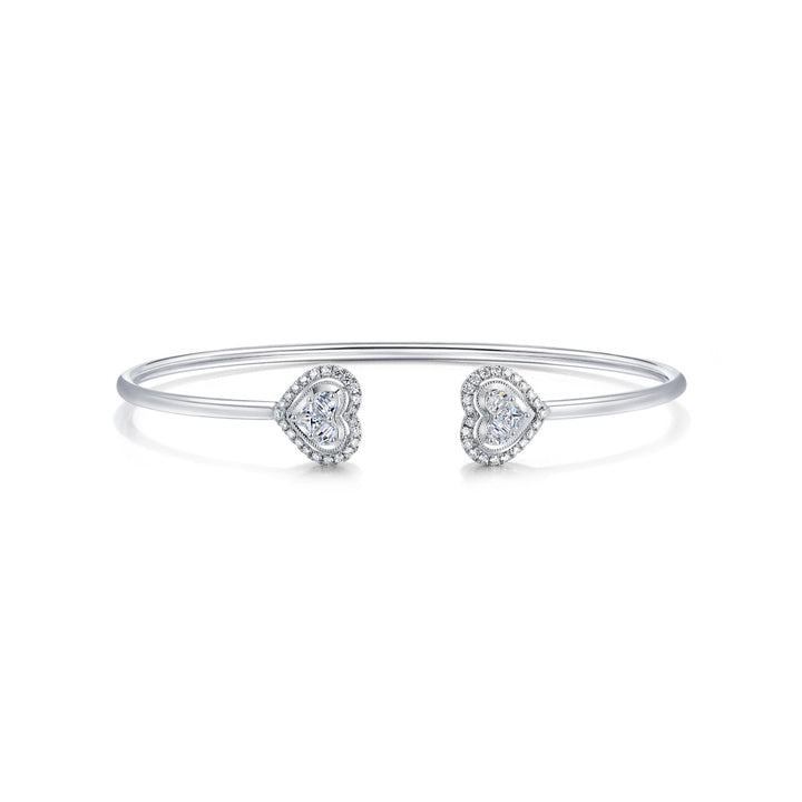 pure-18k-white-gold-diamond-bangle-chow-sang-sang