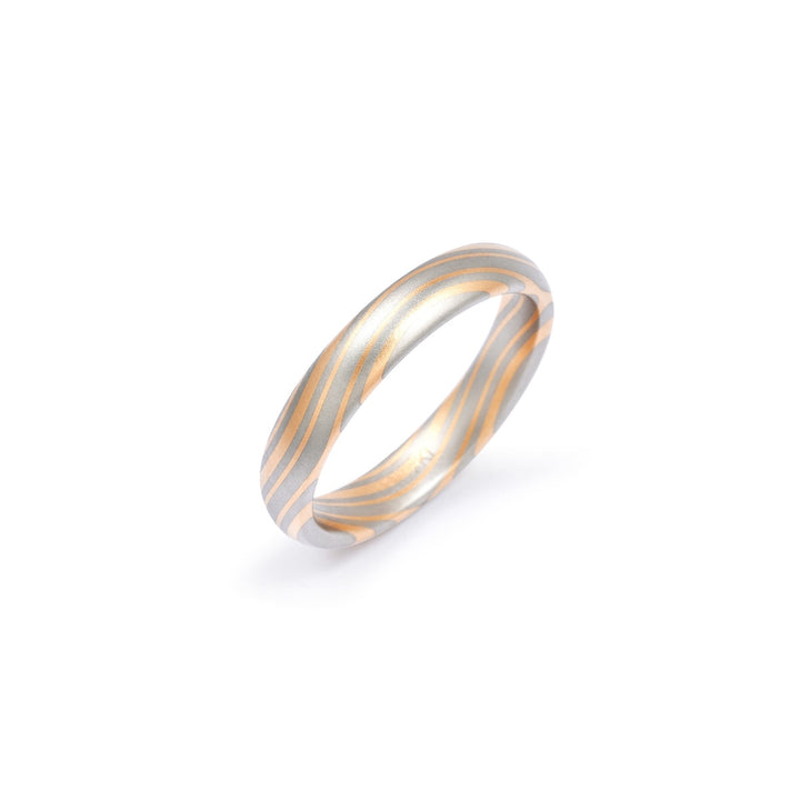 entwine-gold-and-platinum-ring-chow-sang-sang