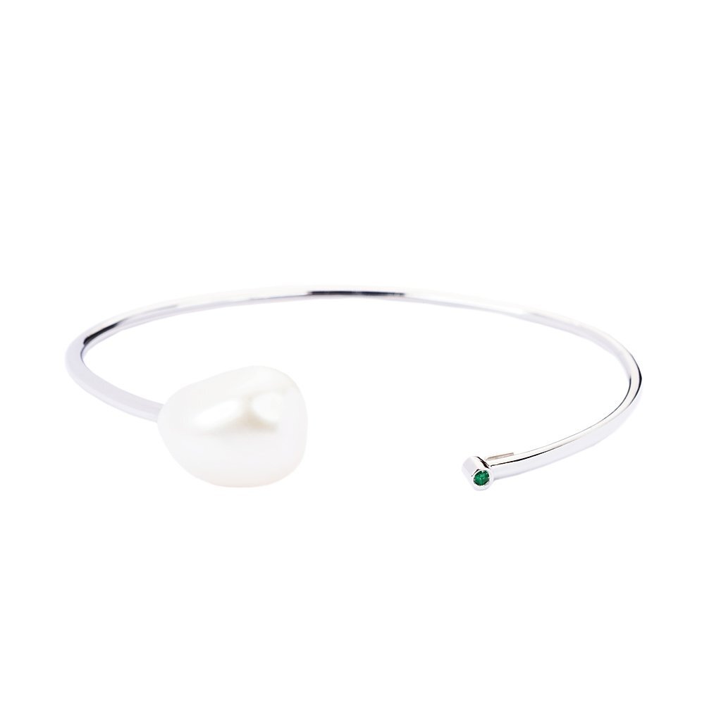 pearl-and-emerald-lady-cuff