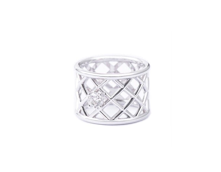 crisscross-ring