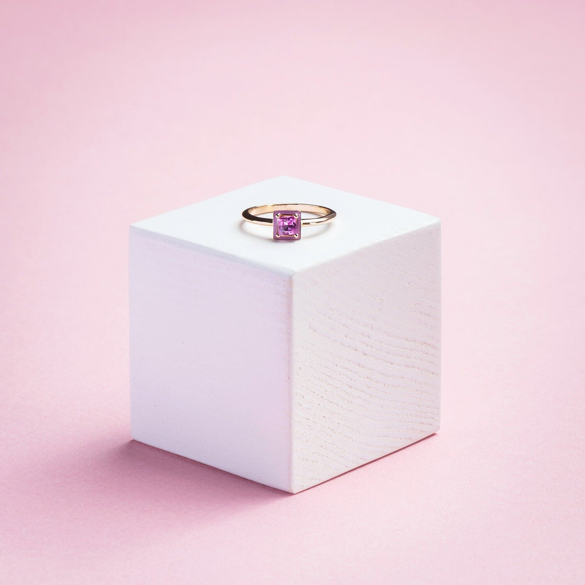 pink-sapphire-ring