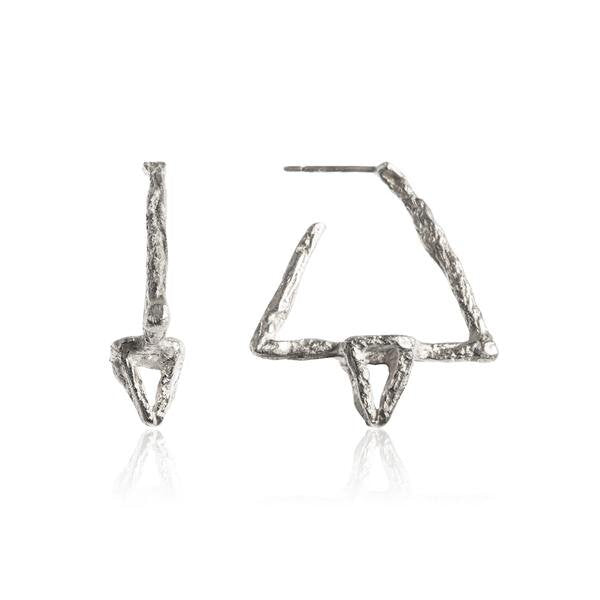 delta-earrings-silver