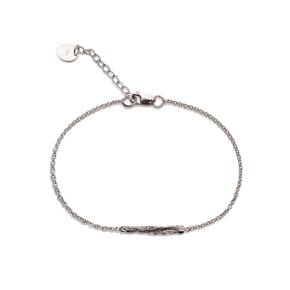 illusion-short-stick-bracelet-silver