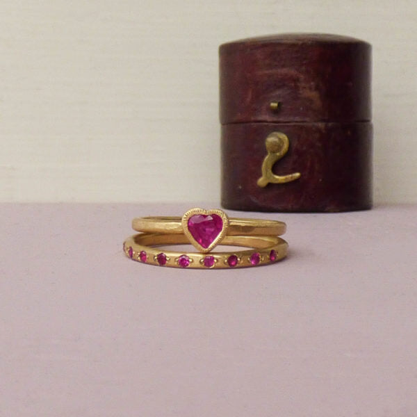 lola-ruby-engagement-ring