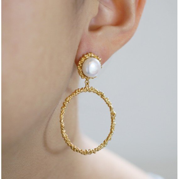 textured-pearl-drop-earrings