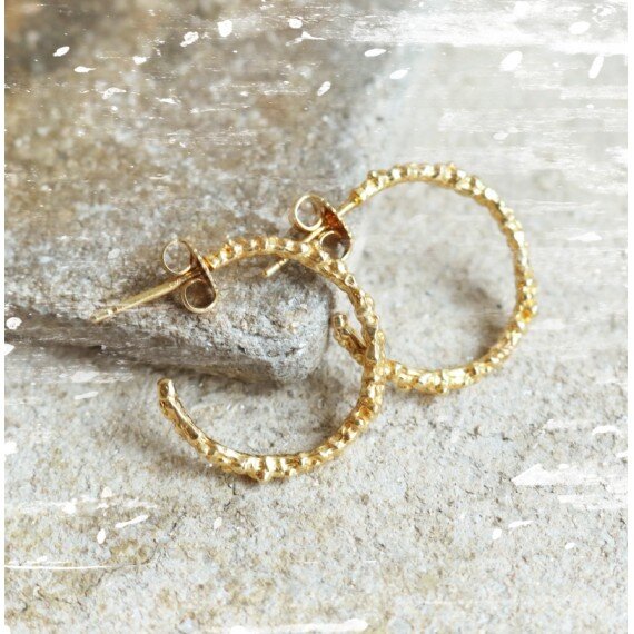 vermeil-peppered-textured-hoops