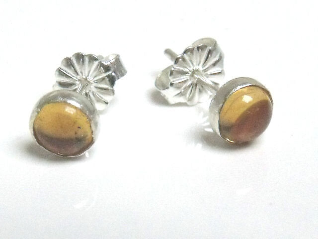 yellow-citrine-round-cabochon-stud-earrings